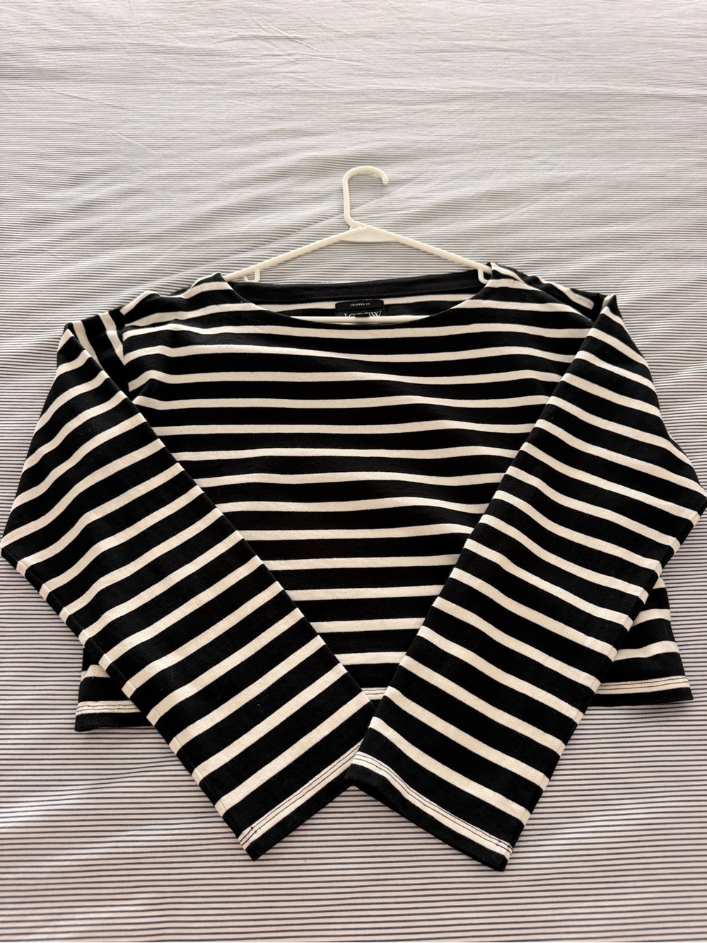 3/4 sleeve cropped striped top